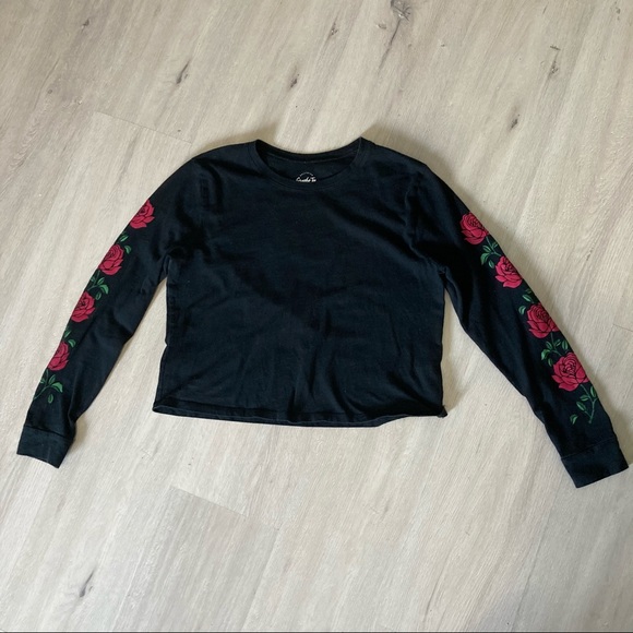 Super soft black long sleeve tee - Picture 2 of 2